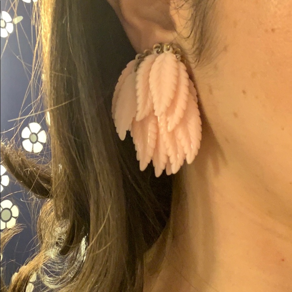 Vintage pink clip earrings - Picture 3 of 4